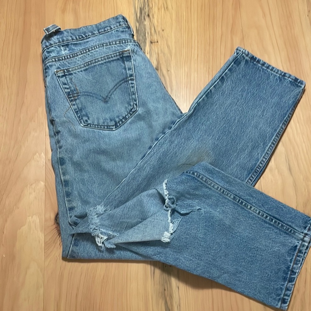 Levi's Relaxed Fit 550 High Waisted Jeans